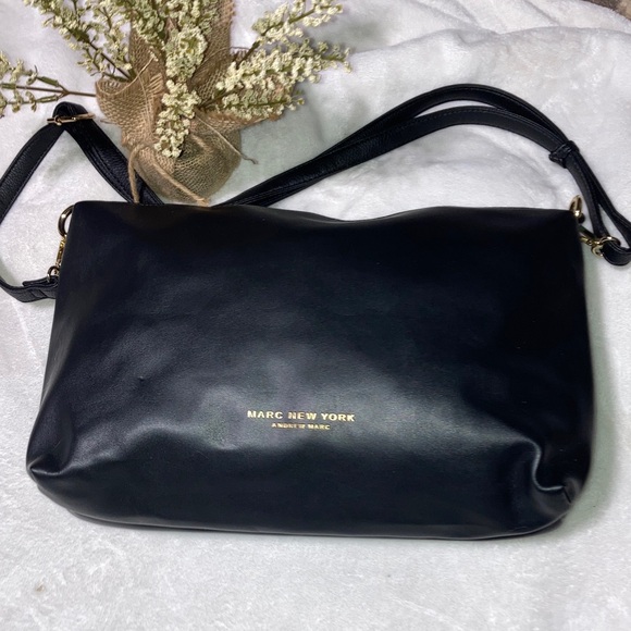 Marc New York Handbags - Marc New York Black Crossbody Bag
